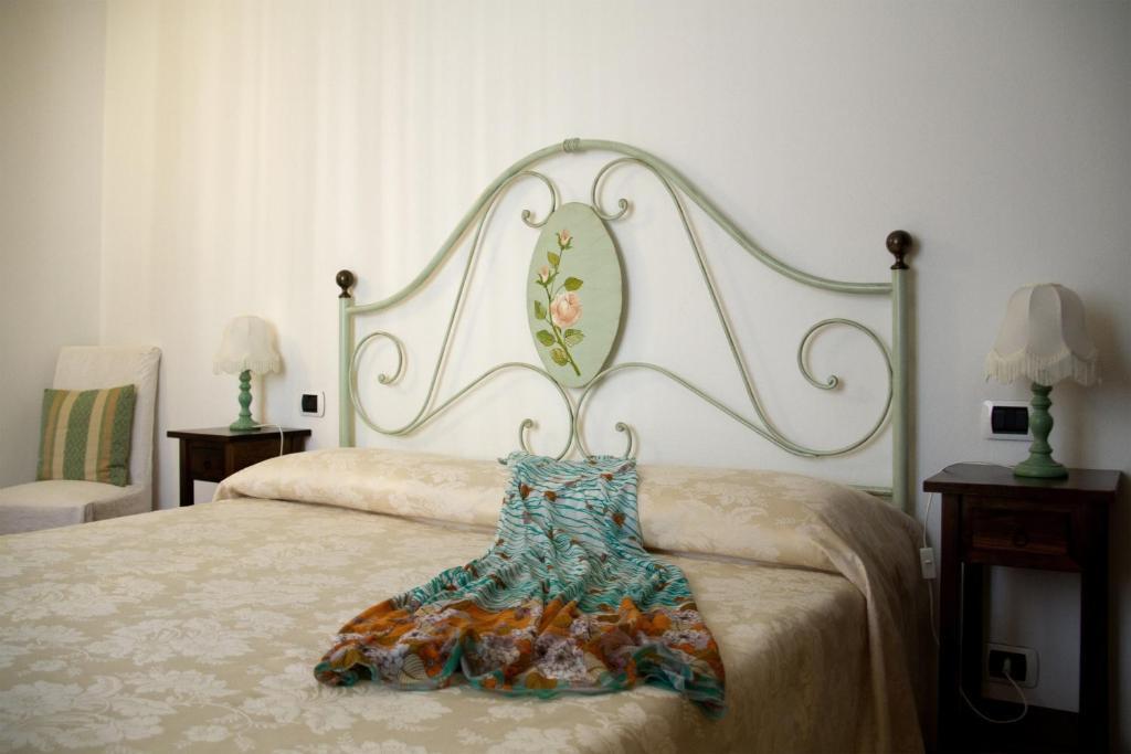 ليفانتو L'Antica Pieve Bed & Breakfast الغرفة الصورة